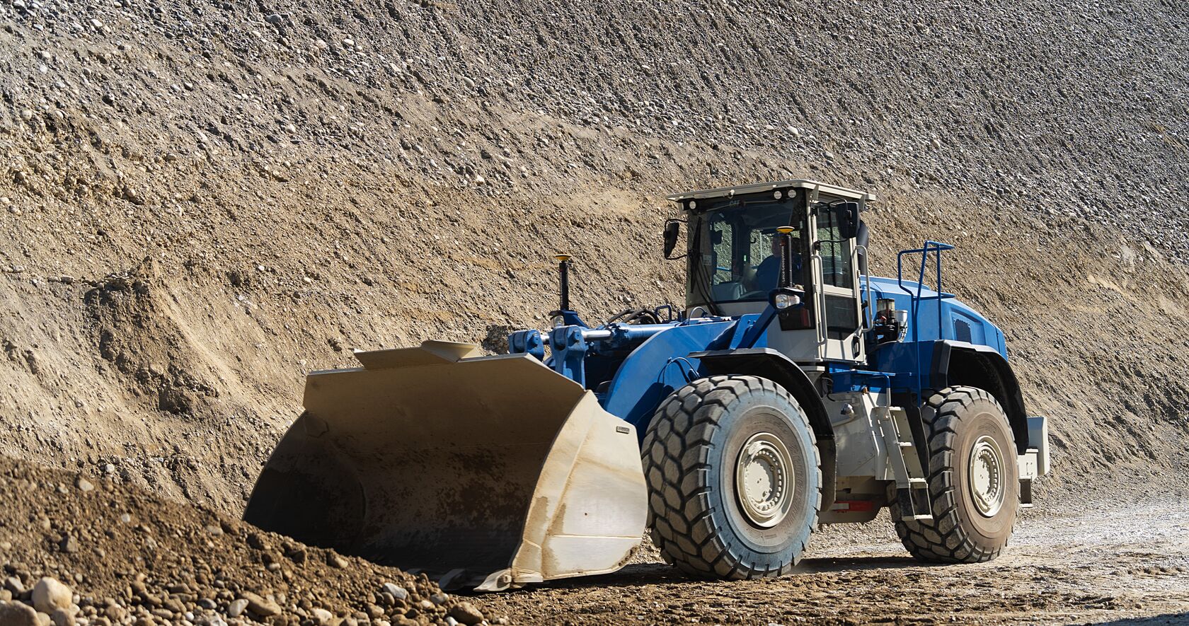 Web_Marquee-iCON grade Wheel loader KIBAG 003